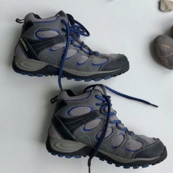 Merrell  Kids Hiking Boots , As Good As New - Water Resistant  size 6 - Picture 2 of 5